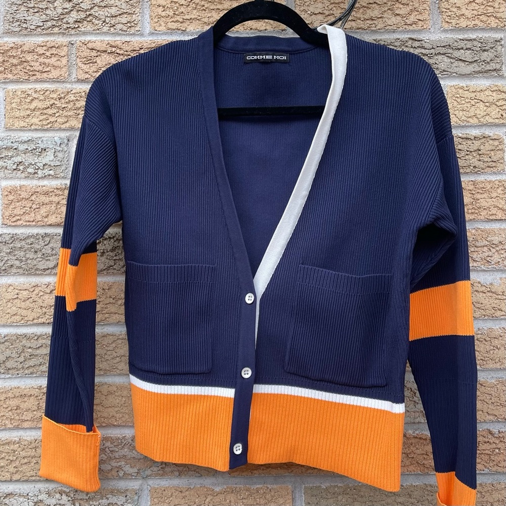 COMMEMOI Colorblock V-Neck Cardigan – Size M